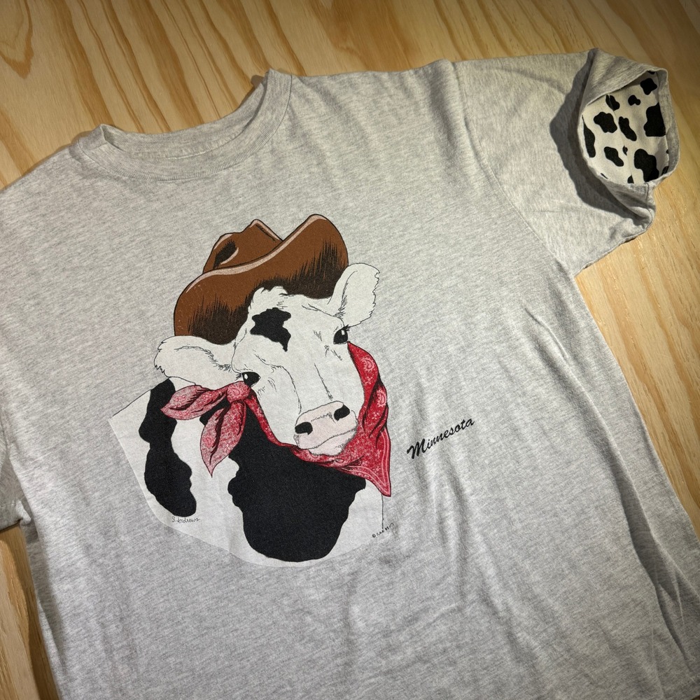 L.A. T Sportswear Men's Vintage Minnesota Cowboy Cow Graphic Tee Gray 90s XL